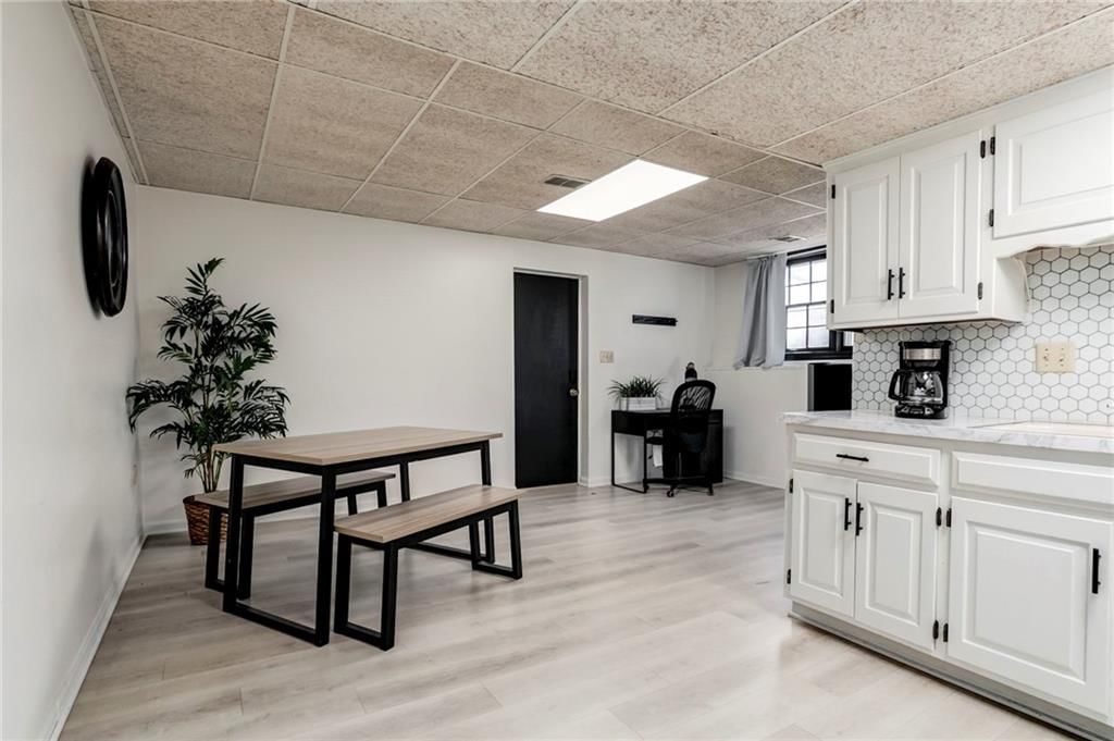 7415 W 74th Street — photo 25