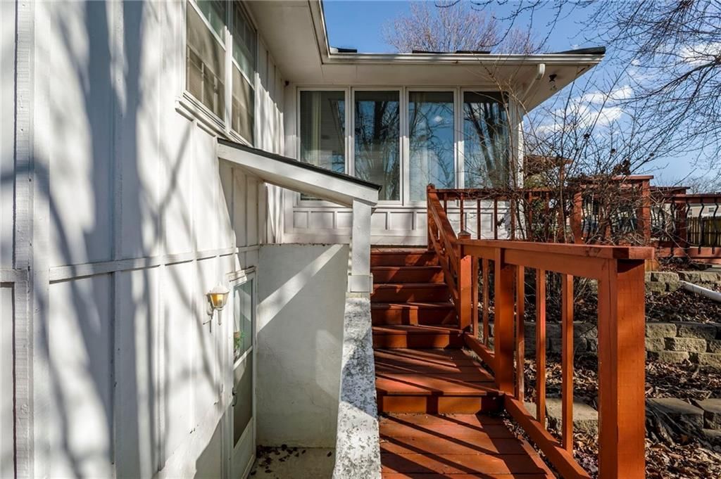 7415 W 74th Street — photo 32