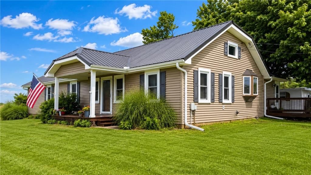 1213 NE J Highway — photo 3