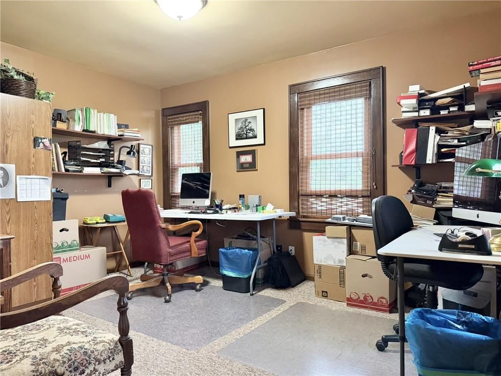 1213 NE J Highway — photo 24