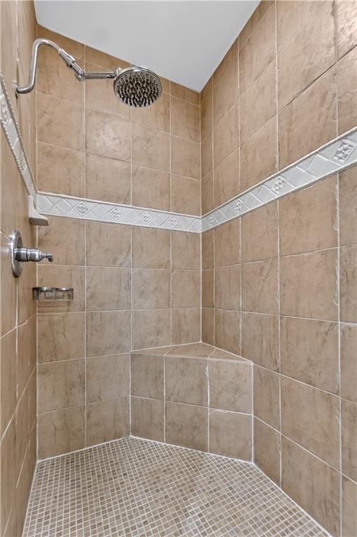 1815 Pine Ridge Road — photo 37