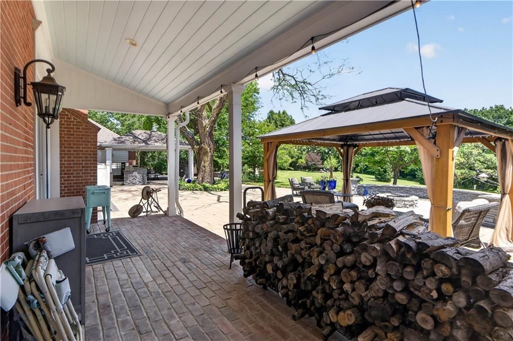 1815 Pine Ridge Road — photo 93