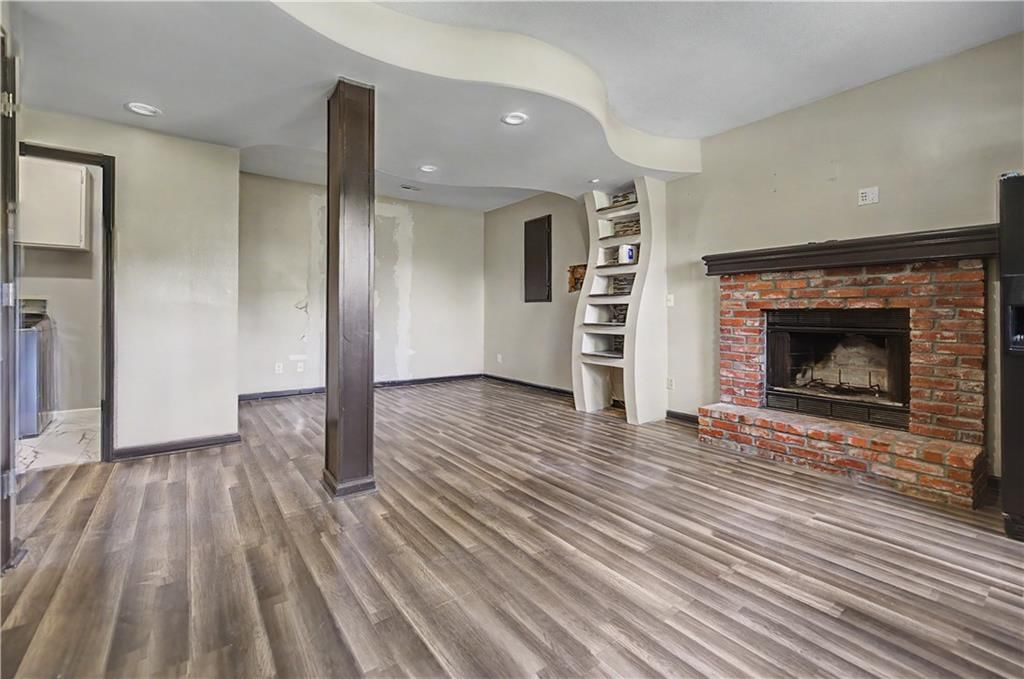 401 S Minter Road, Grain Valley, MO