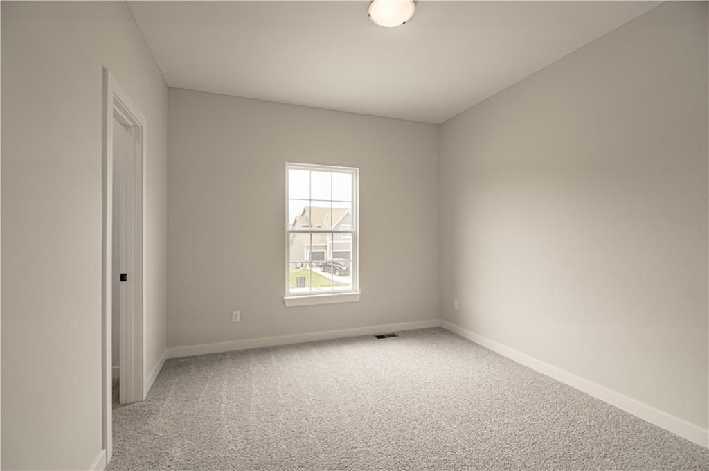 10144 N Brighton Avenue — photo 23