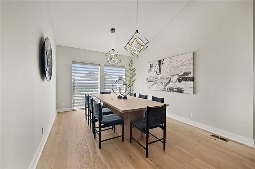 2131 NW Palisades Drive — photo 14