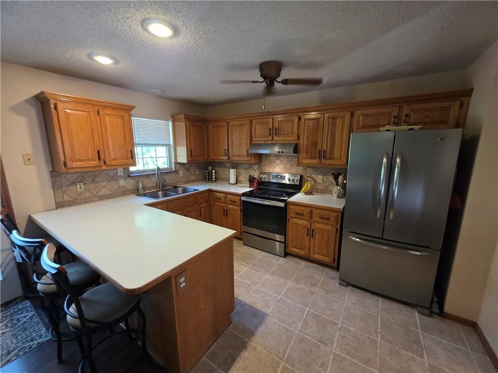 906 Rome Court — photo 5