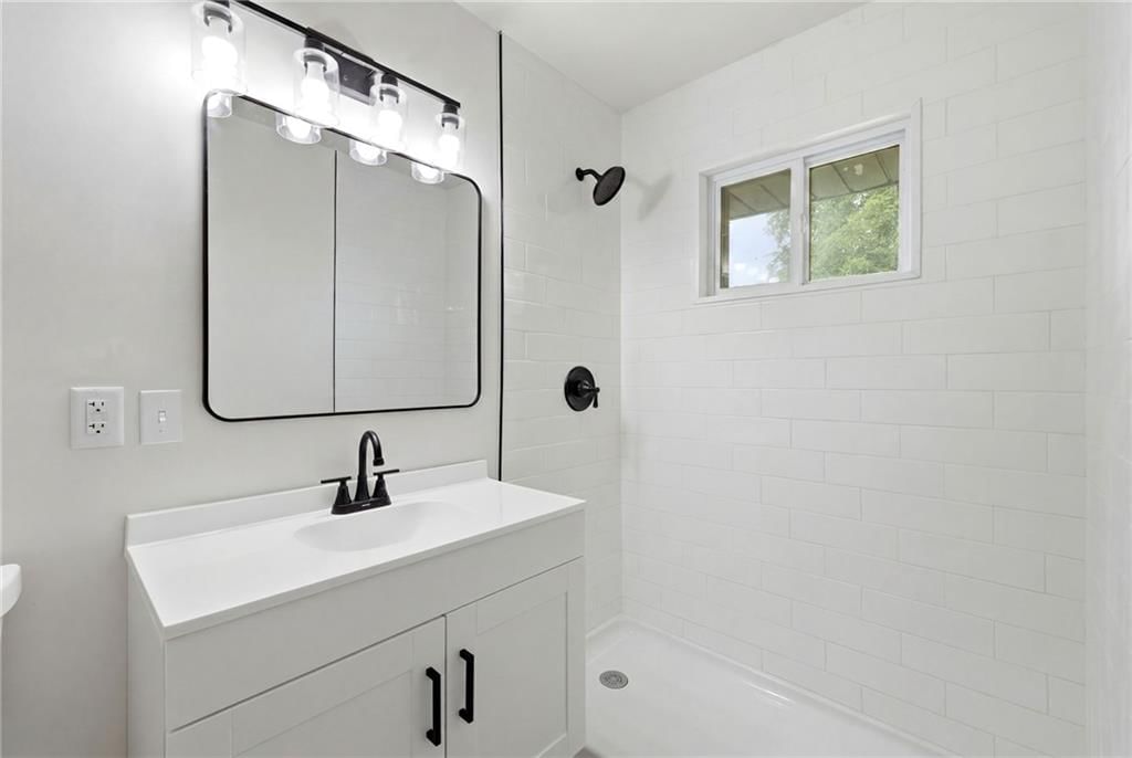 4142 N Lister Avenue — photo 26