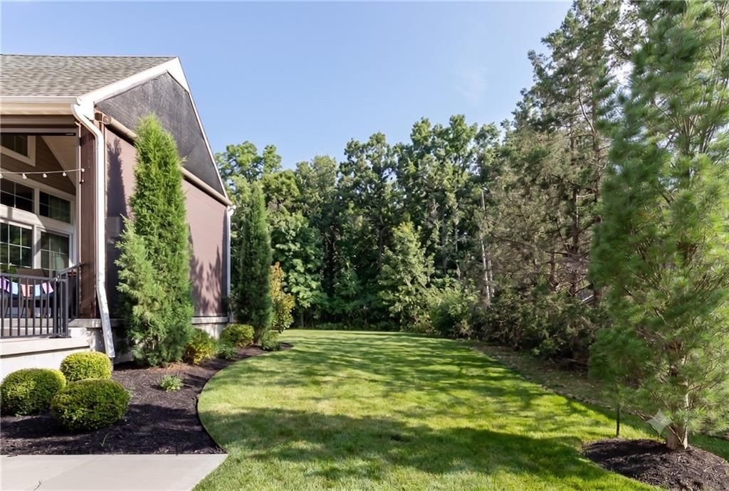 8900 Mohawk Lane — photo 46