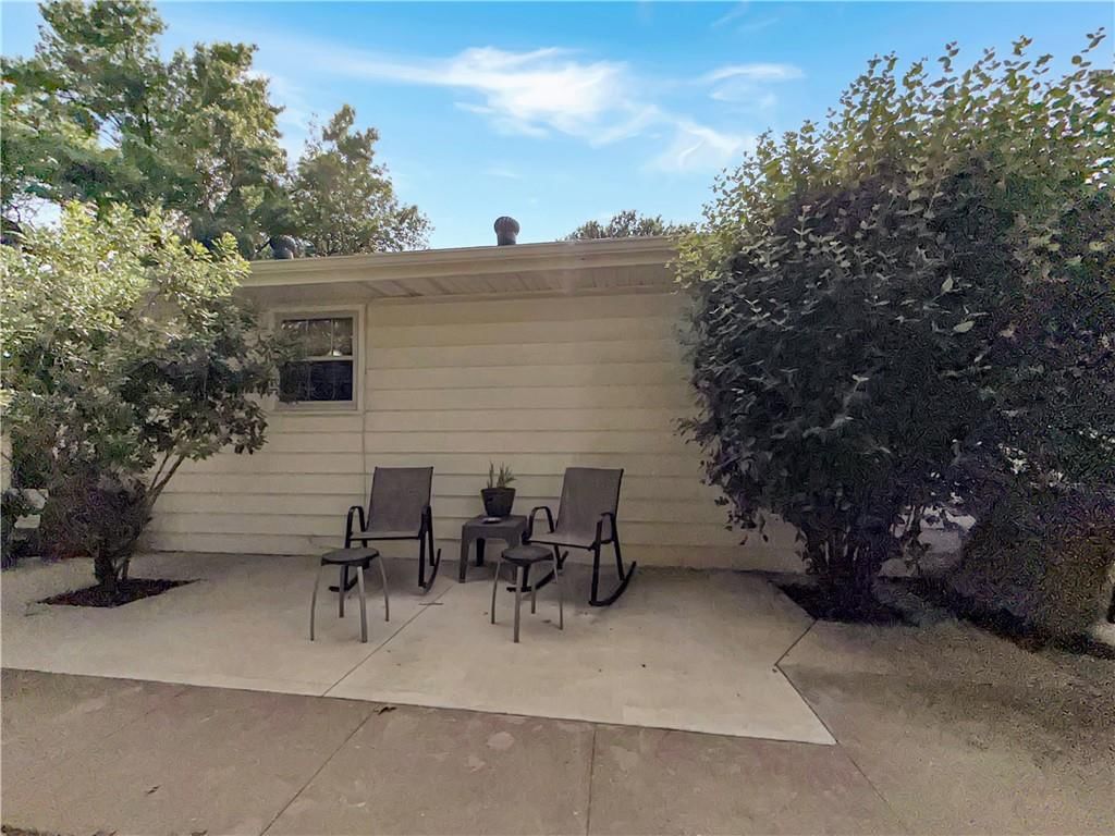 1114 Hilltop Drive — photo 38