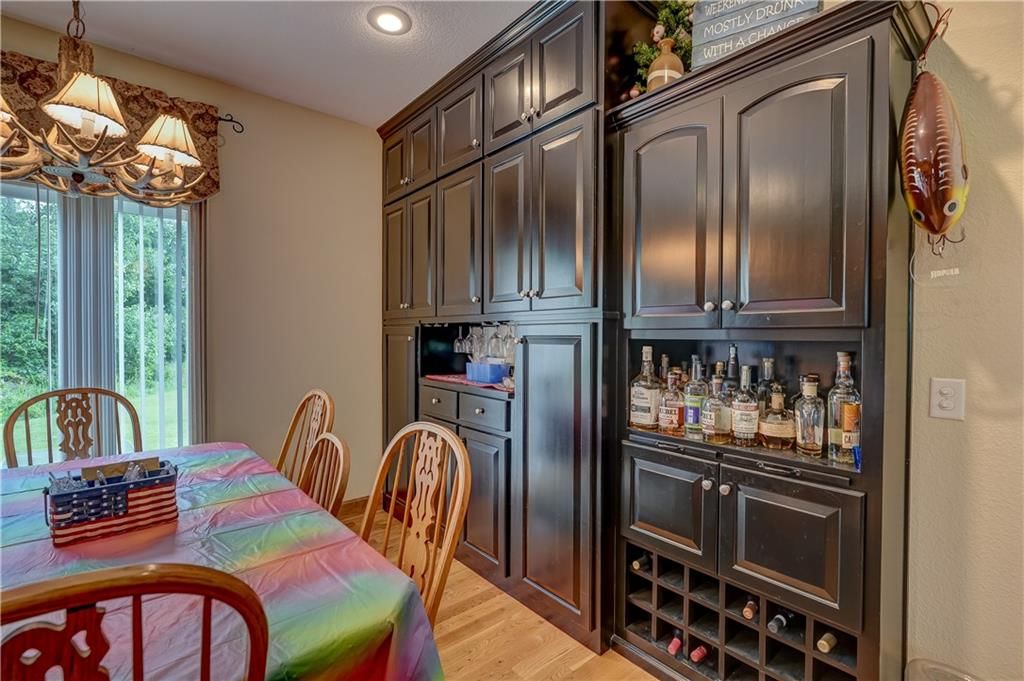 685 NE 1002P Road — photo 33