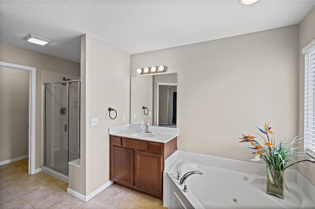 10201 N Willow Avenue — photo 21