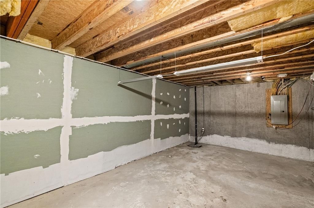 10201 N Willow Avenue — photo 38