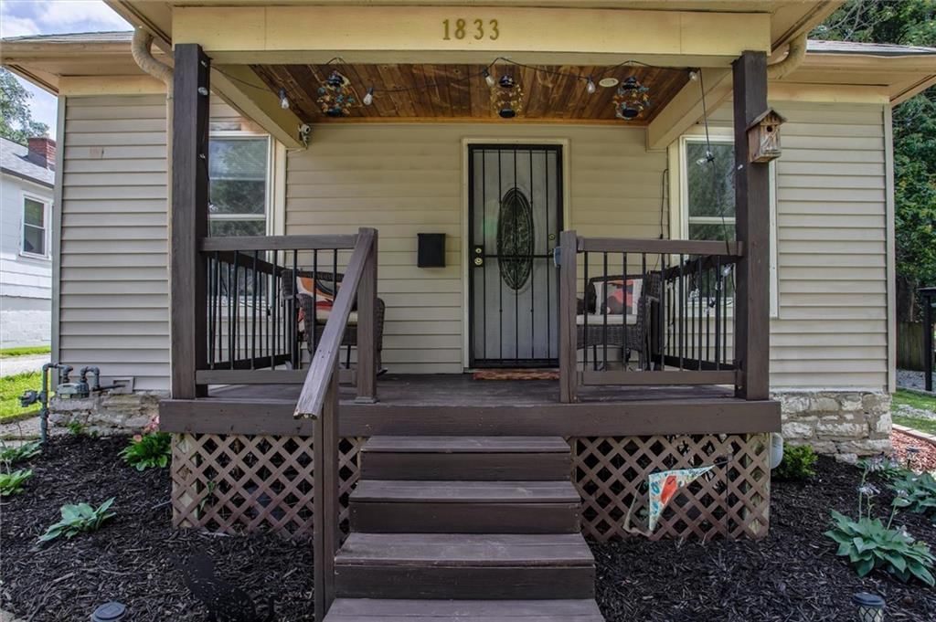 1833 S Hedges Avenue — photo 4