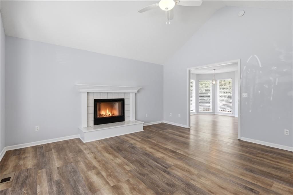 2358 NE Overbrook Drive — photo 5