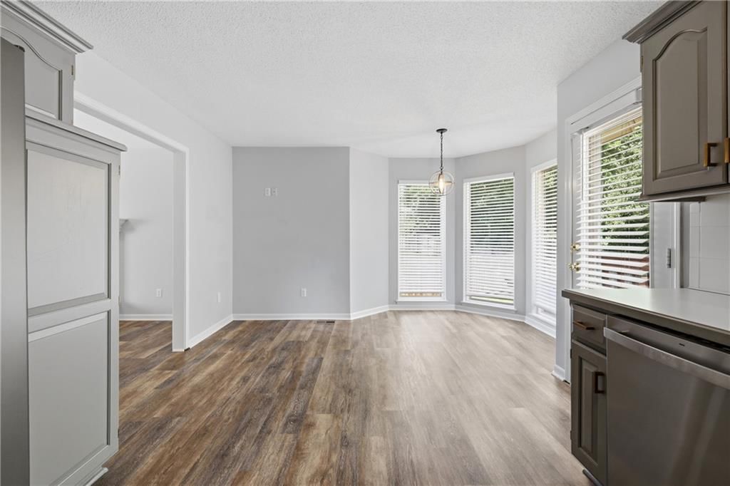 2358 NE Overbrook Drive — photo 9