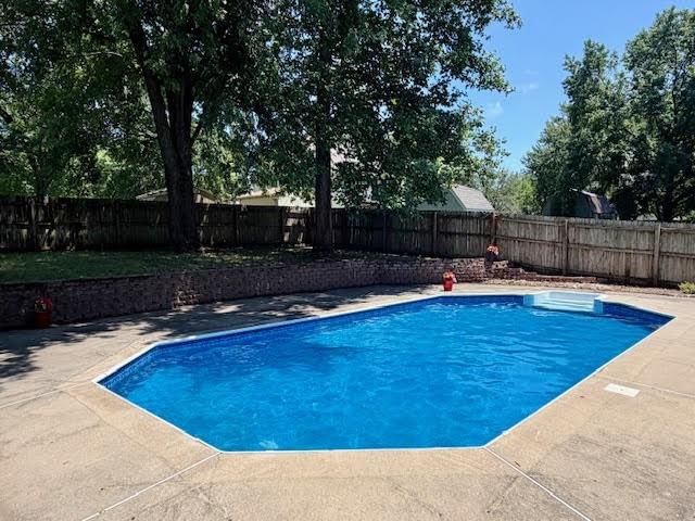 404 Springwood Drive — photo 29
