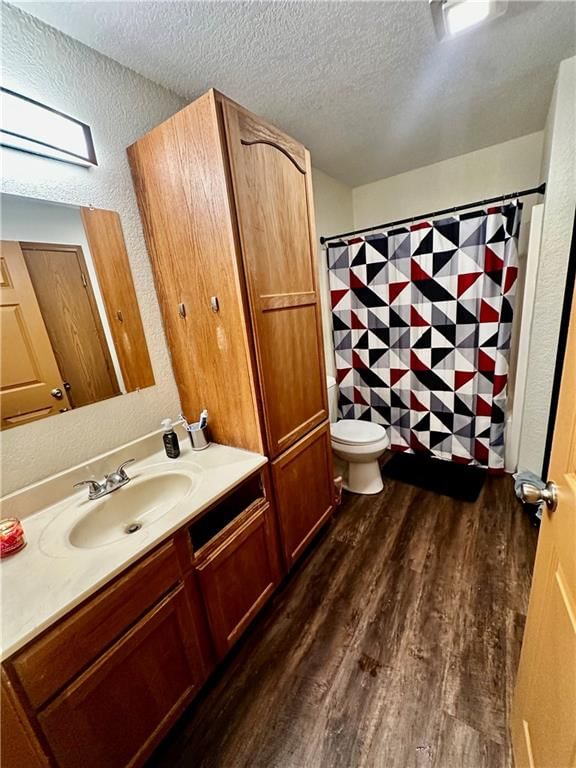 213 E 1st Street — photo 30