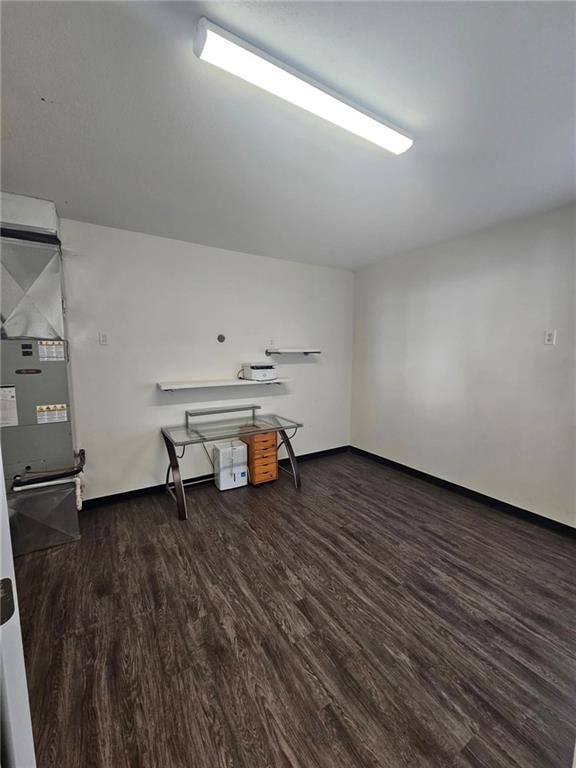 213 E 1st Street — photo 47