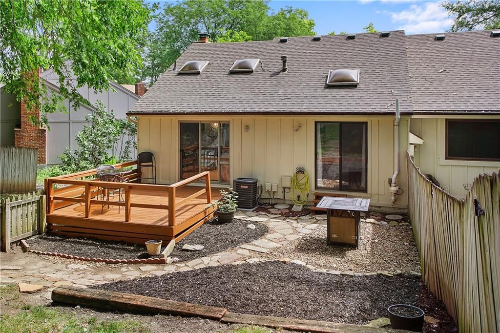 6337 W 50th Street — photo 23