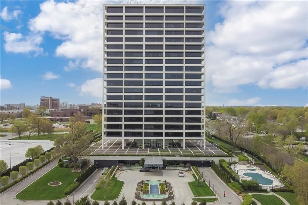 700 W 31st Street, Kansas City, MO