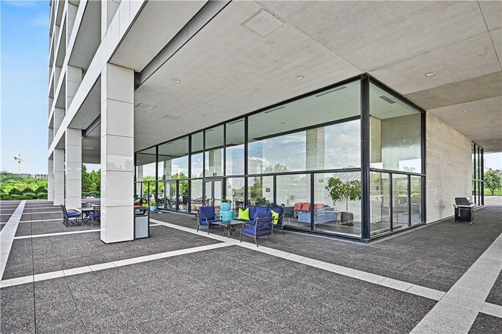 700 W 31st Street — photo 35