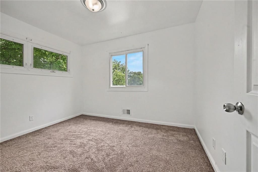 6108 N Howard Avenue — photo 14