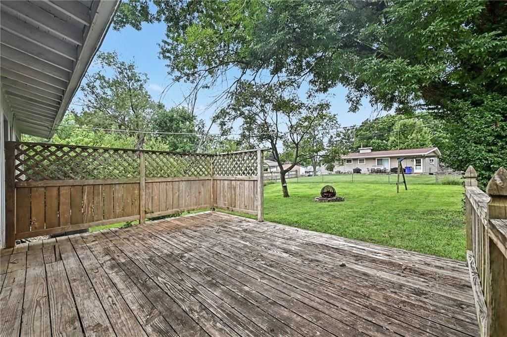 6108 N Howard Avenue — photo 24