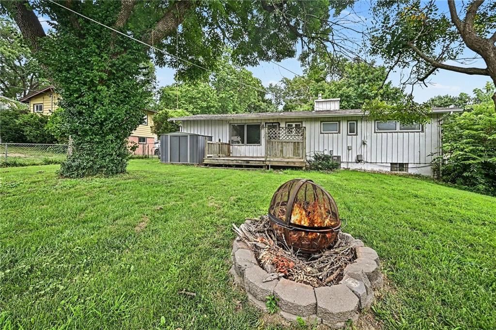 6108 N Howard Avenue — photo 25