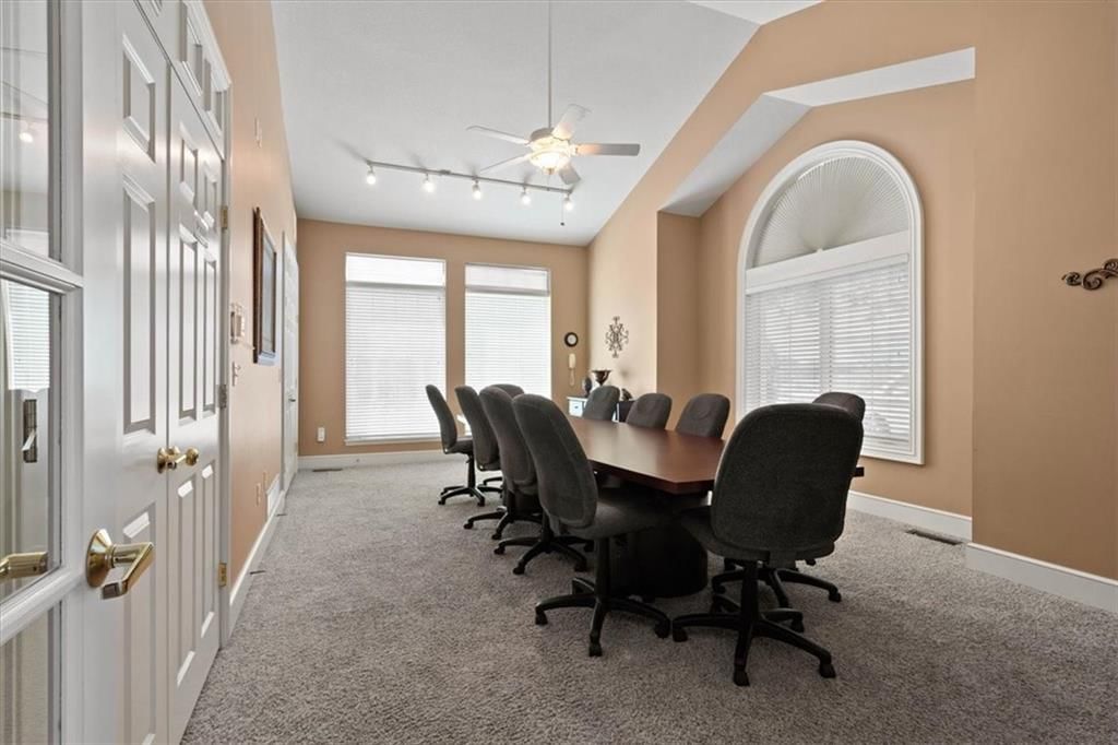 7137 Meadow View Street — photo 27