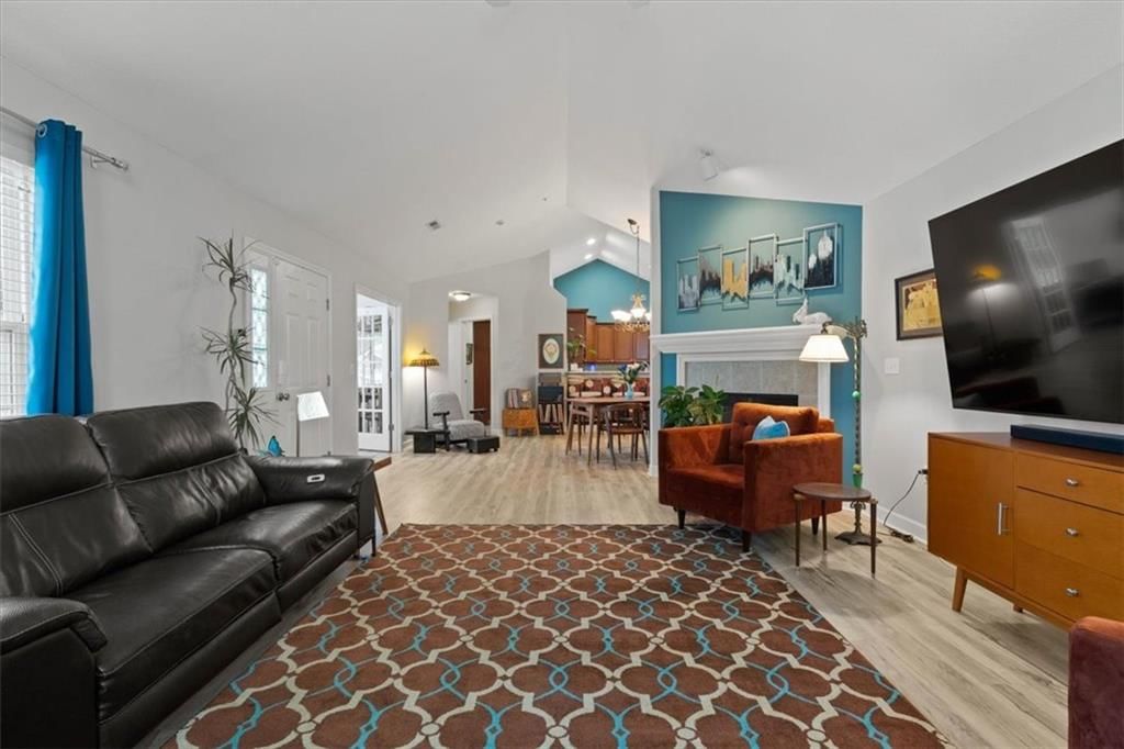 7137 Meadow View Street — photo 8