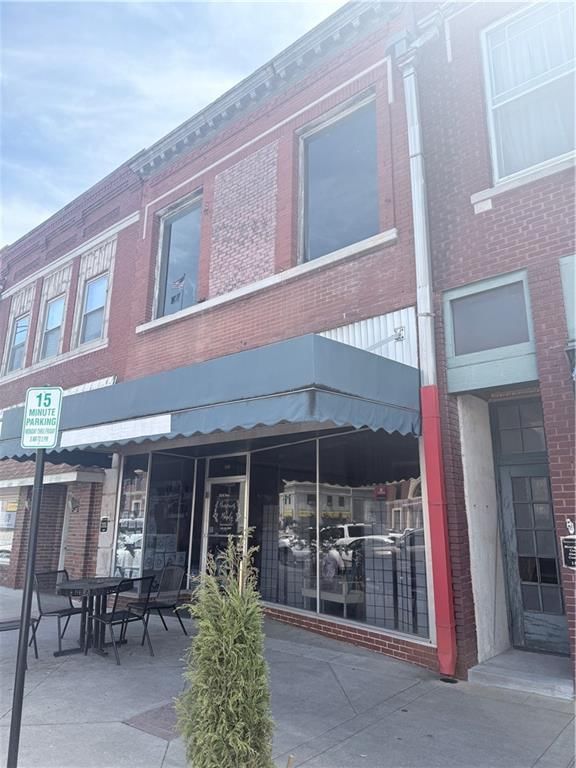 110 N Penn Avenue — photo 1