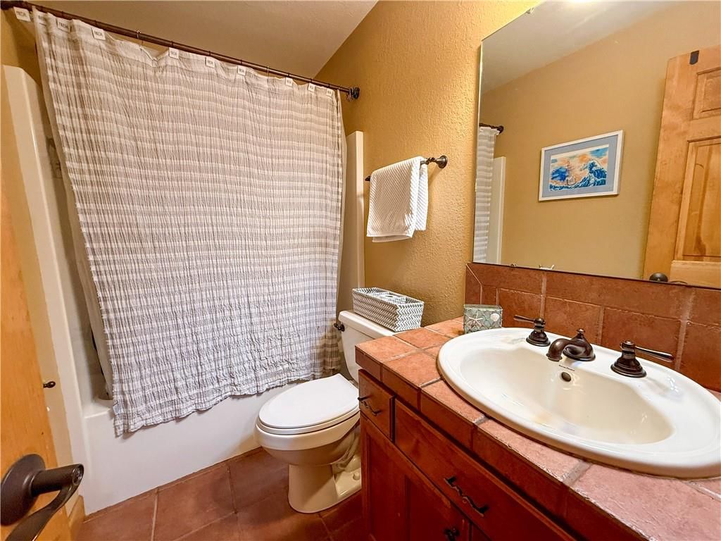 2163 E 500 Road — photo 31