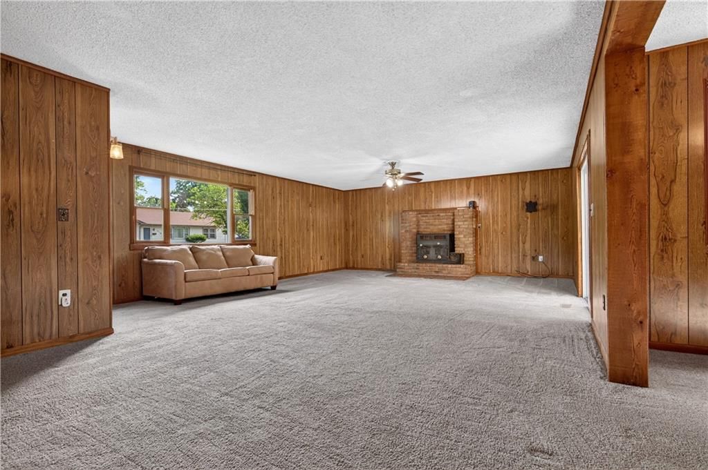 935 W Walnut Street — photo 13