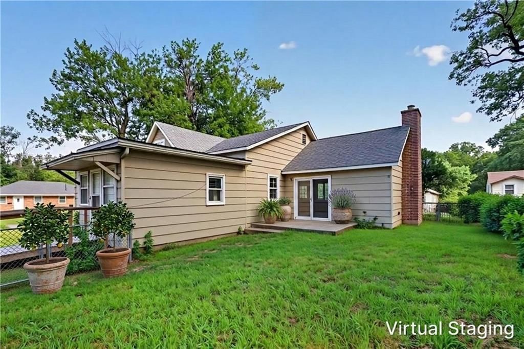 935 W Walnut Street — photo 3