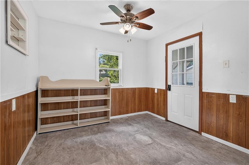 935 W Walnut Street — photo 24