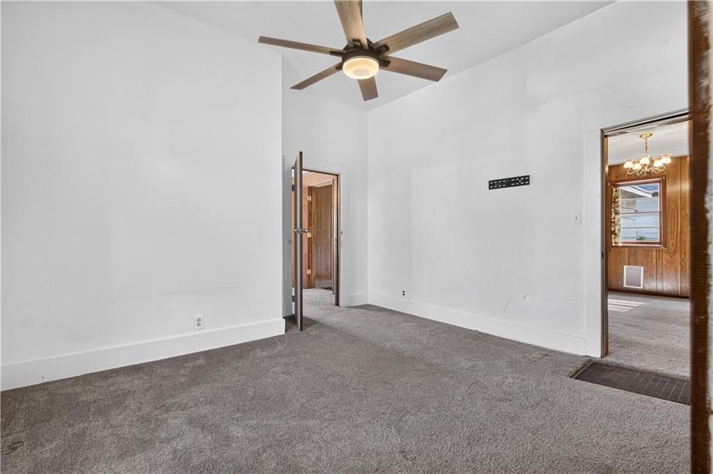935 W Walnut Street — photo 29