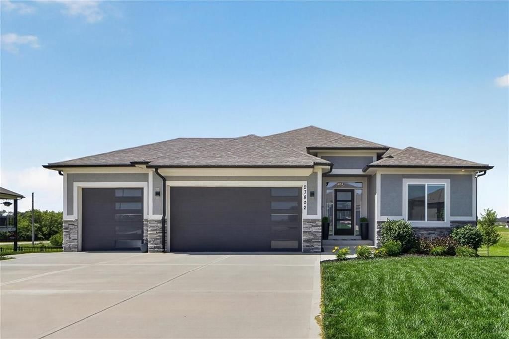 27802 E 134th Street, Lake Lotawana, MO