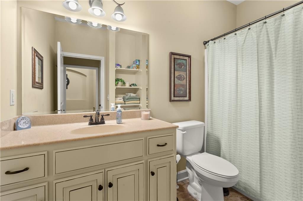 3404 S Wood Avenue — photo 23