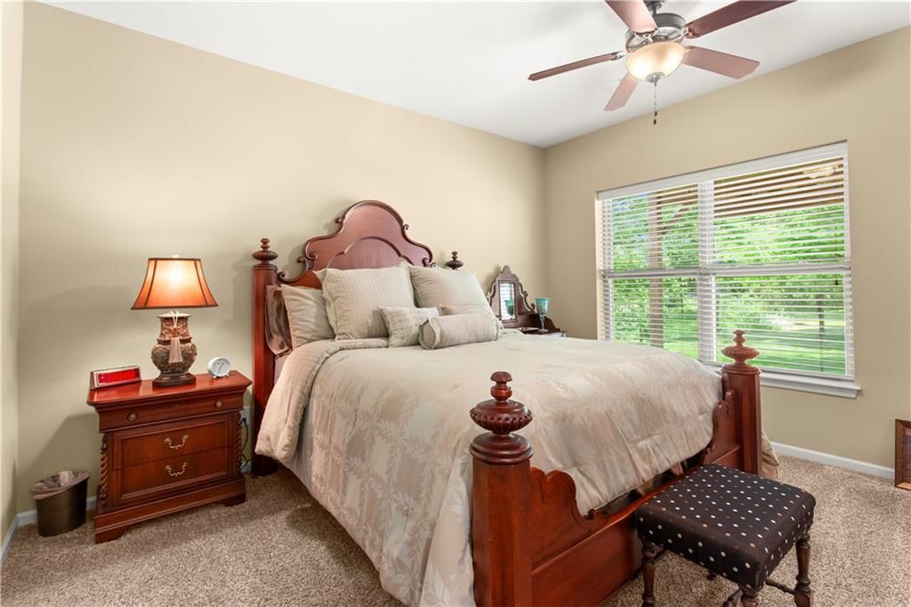 3404 S Wood Avenue — photo 29