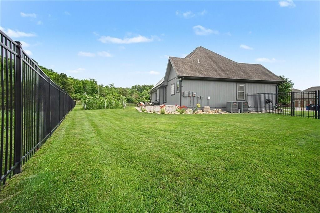 3221 S Mize Ridge Court — photo 6