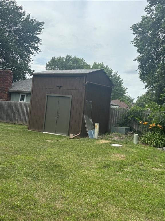 3209 N 36 Terrace — photo 49