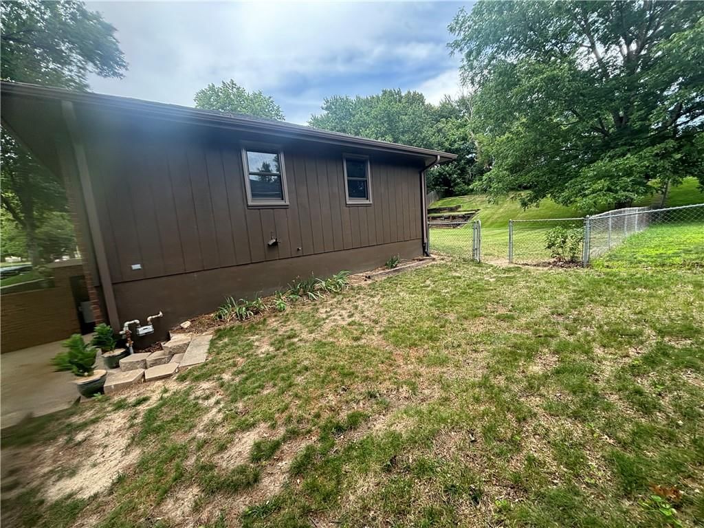 3209 N 36 Terrace — photo 10