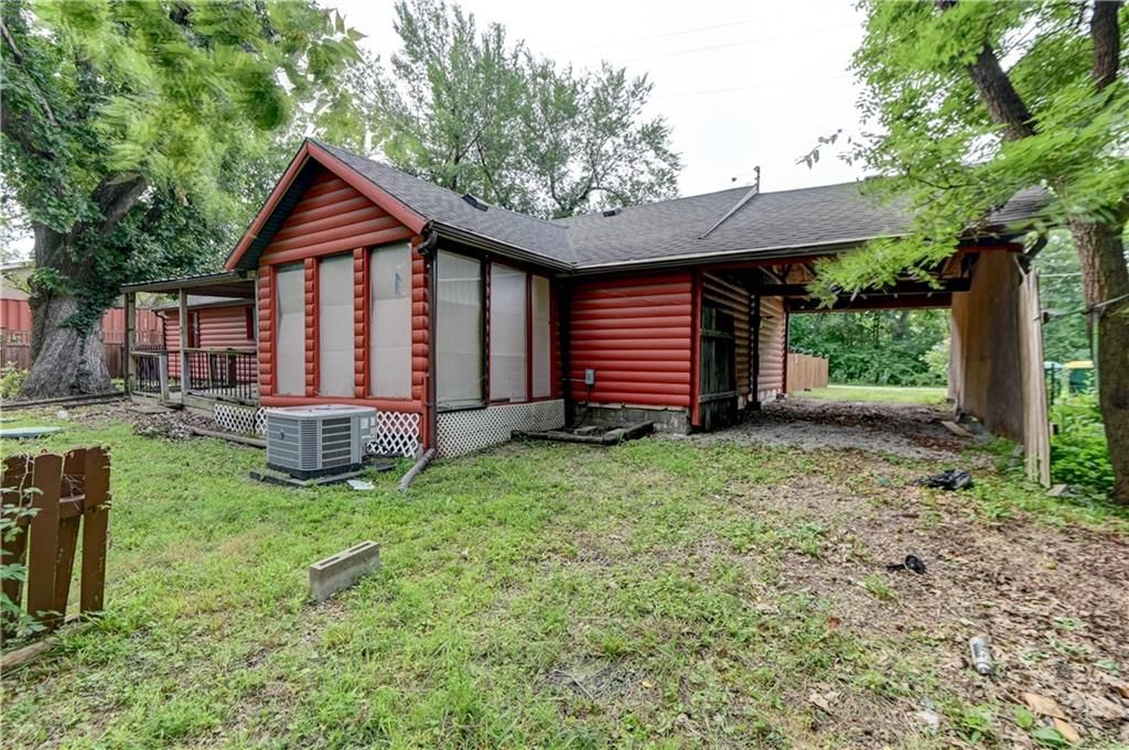 6828 Berry Road — photo 44