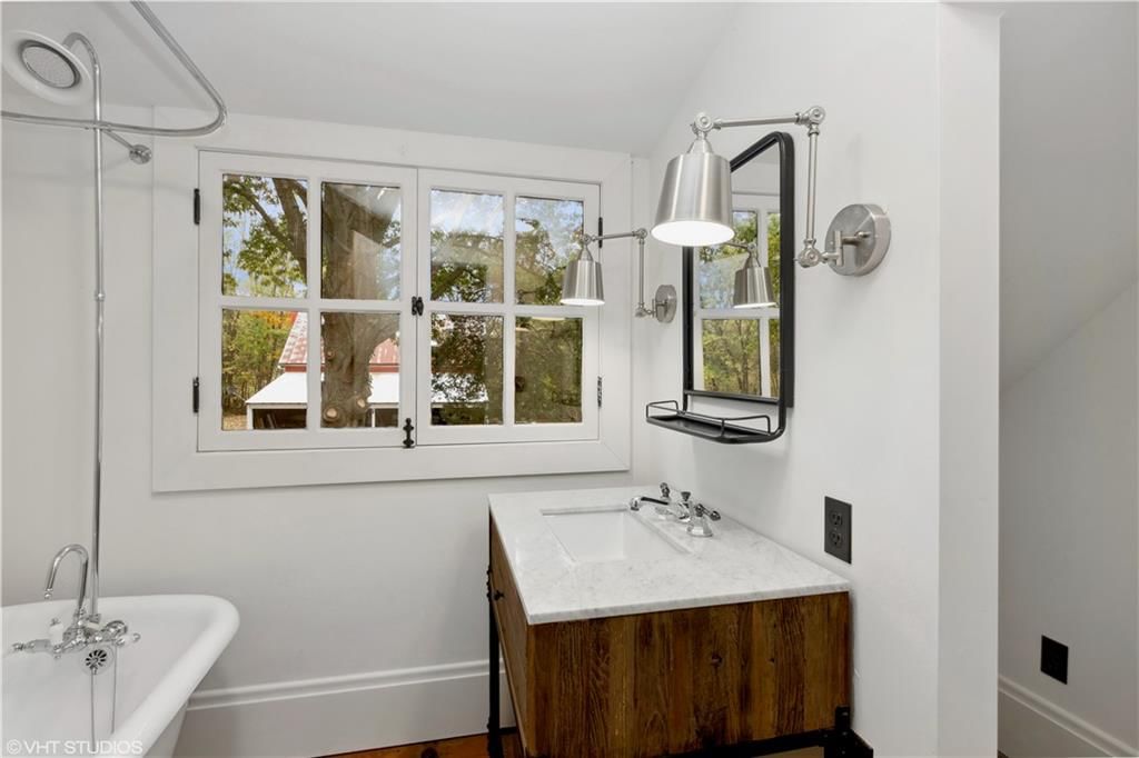 39070 E Highway 41 — photo 19