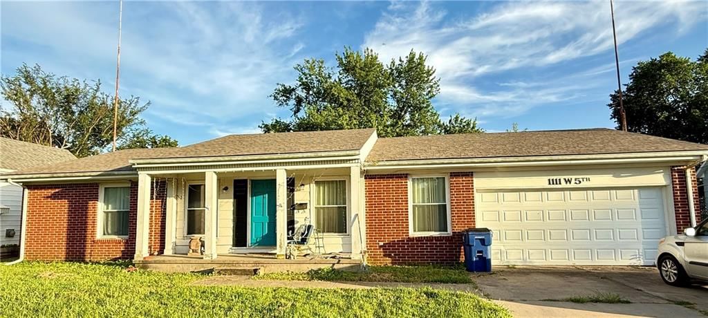 1111 W 5th Street, Coffeyville