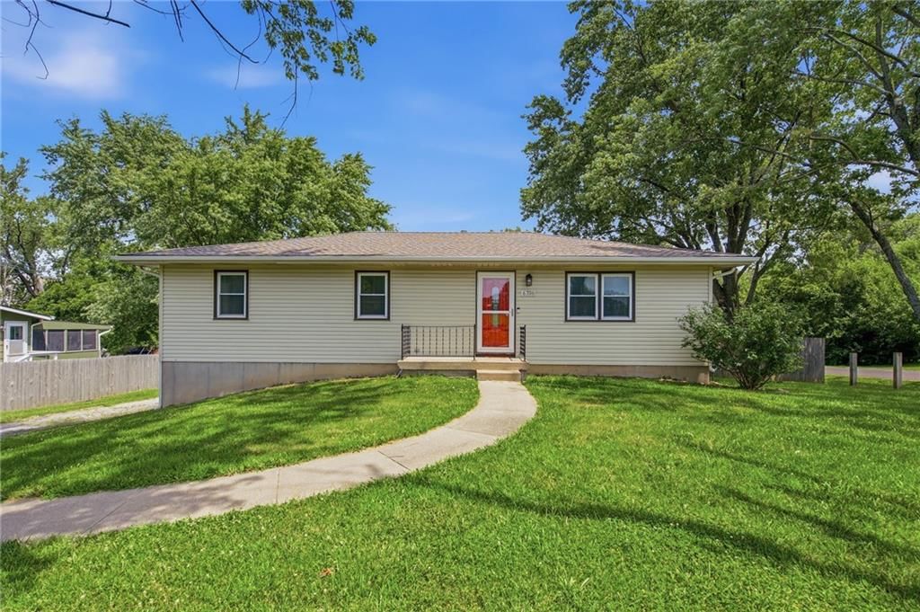 6706 E 162nd Street, Belton, MO