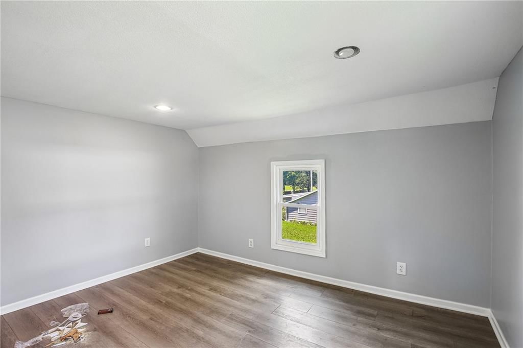 112 W Pine Street — photo 26