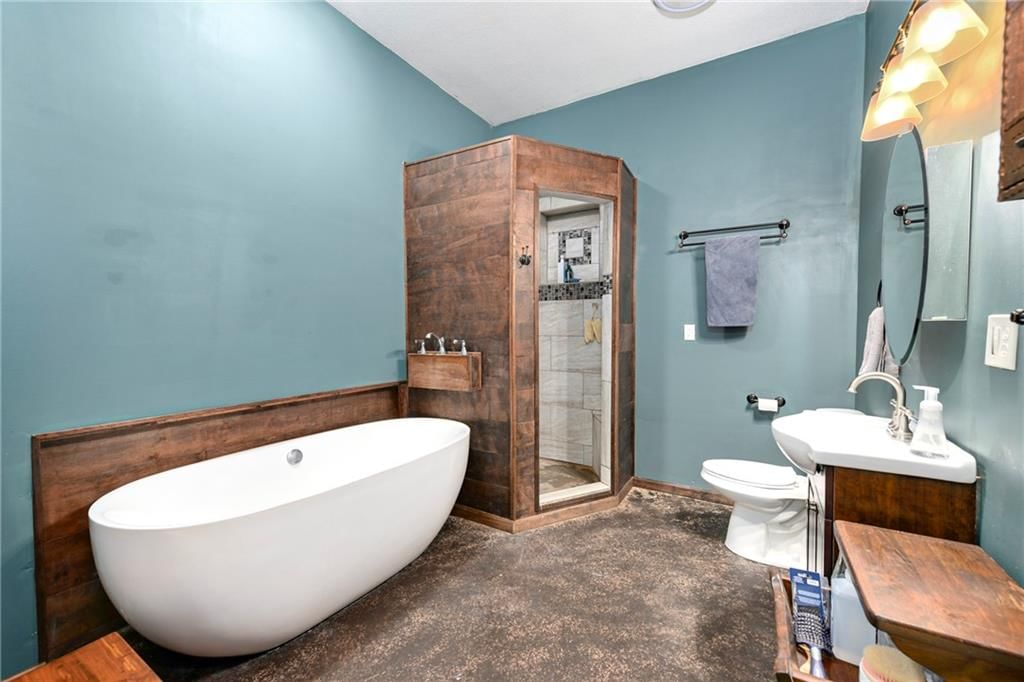 17487 Rogers Road — photo 42