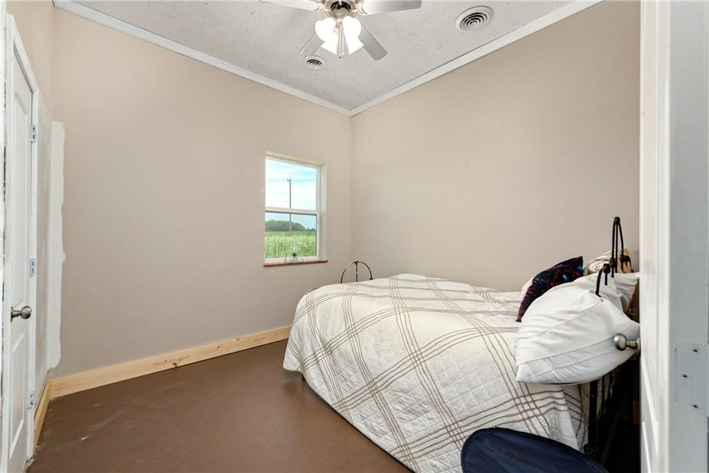 17487 Rogers Road — photo 47
