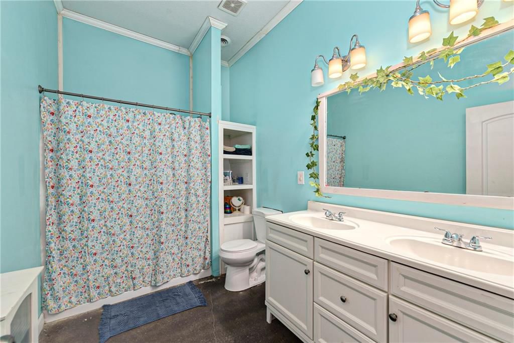 17487 Rogers Road — photo 49